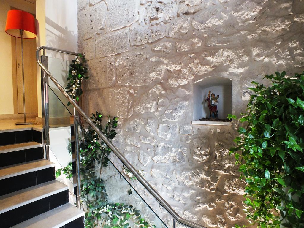 Hotel Puerta Del Arco Tudela de Duero Luaran gambar