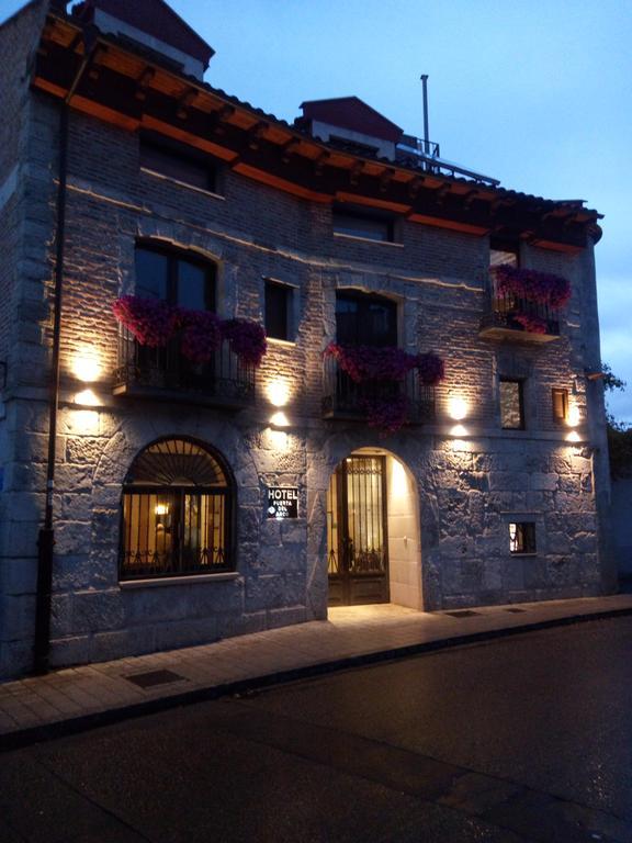 Hotel Puerta Del Arco Tudela de Duero Luaran gambar