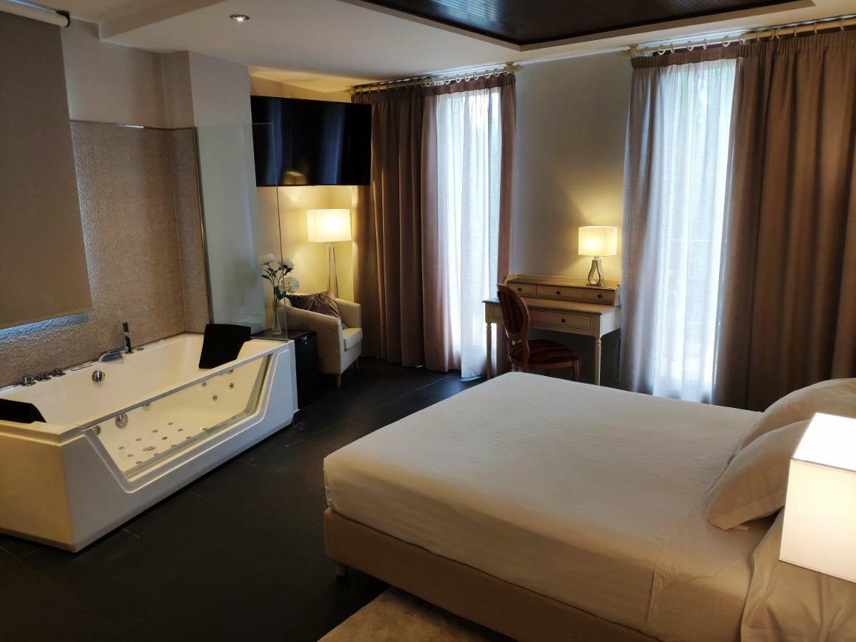 Hotel Puerta Del Arco Tudela de Duero Luaran gambar