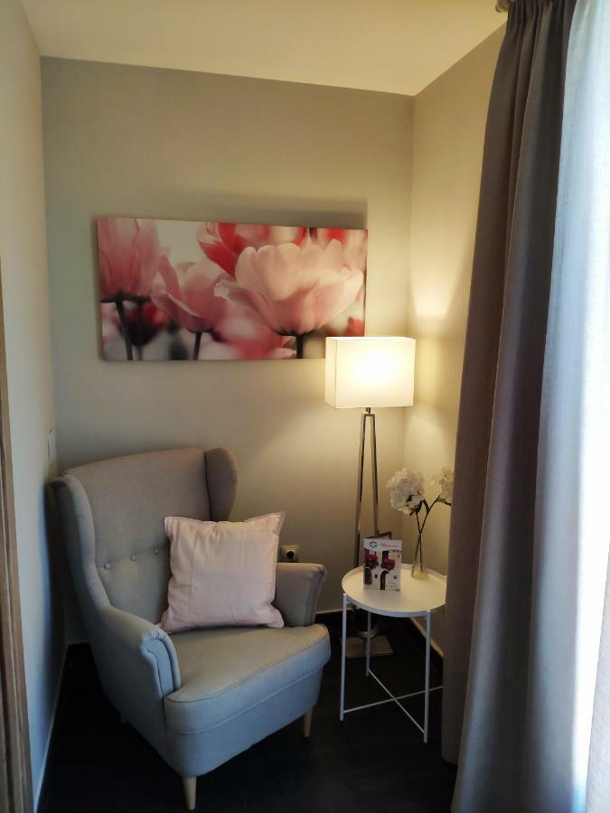 Hotel Puerta Del Arco Tudela de Duero Luaran gambar